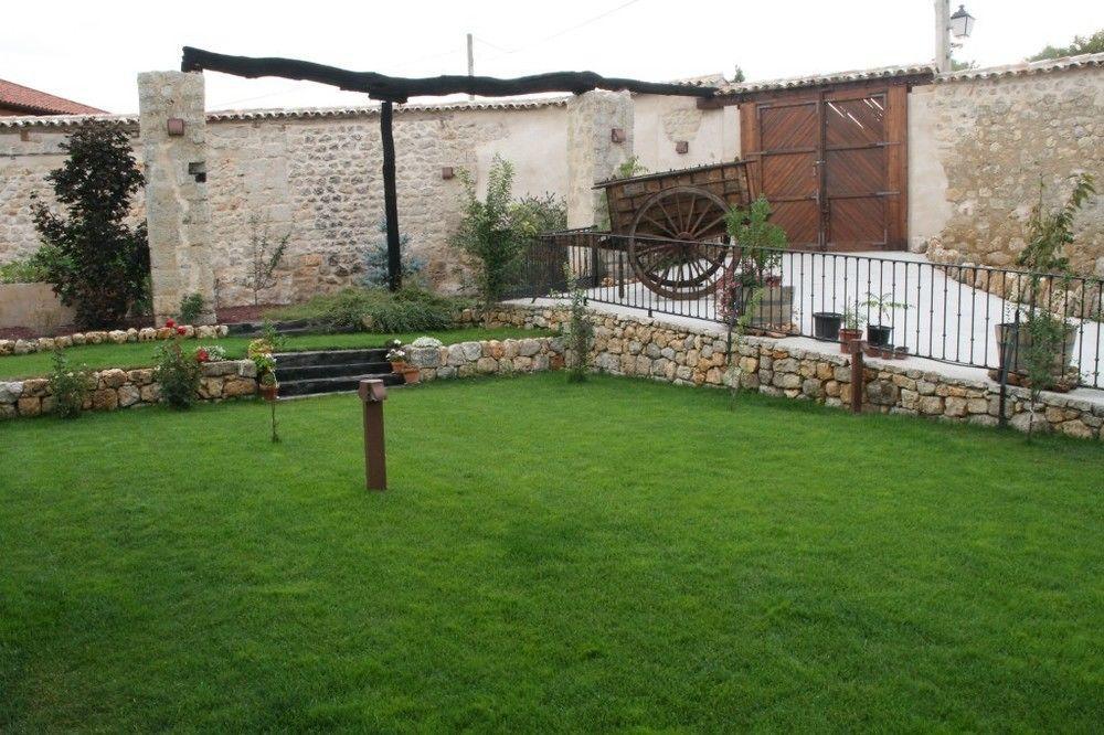 La Posada De Las Casitas Ampudia ภายนอก รูปภาพ